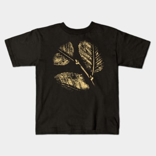 Leaves Pattern Ornament  - Vintage Botanical Kids T-Shirt